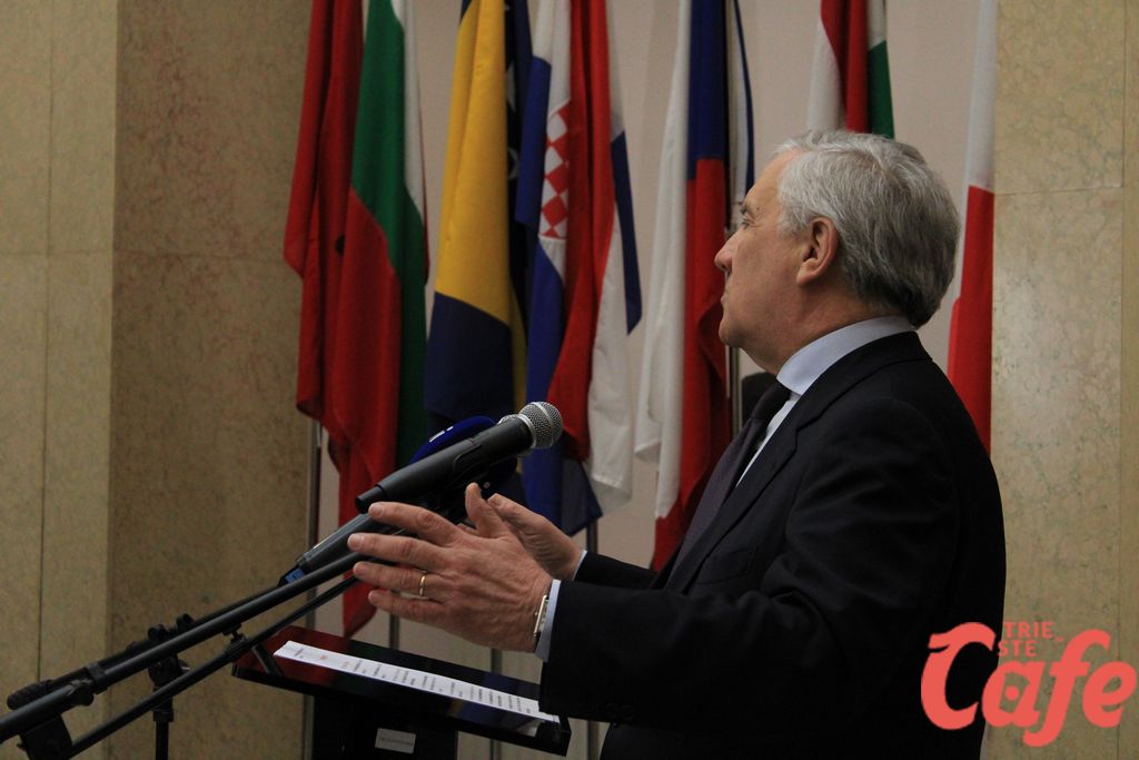 Mar Rosso e rotte commerciali, Tajani: «Libertà di navigazione è un principio fondamentale» (VIDEO)